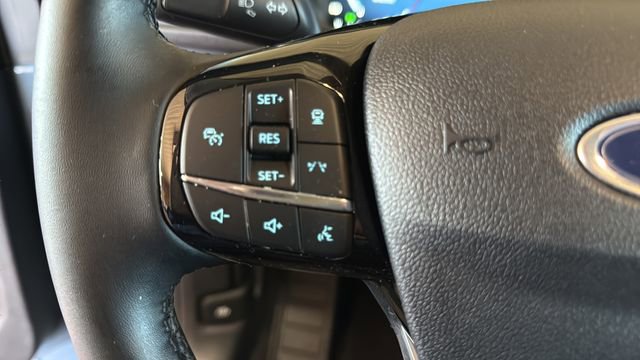 Used 2025 Ford Escape Platinum AWD/4WD image 18