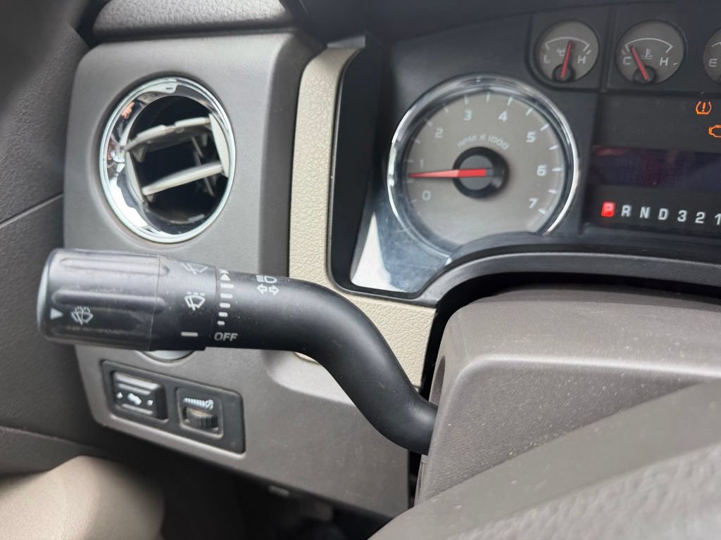Used 2010 Ford F150 XLT AWD/4WD image 18
