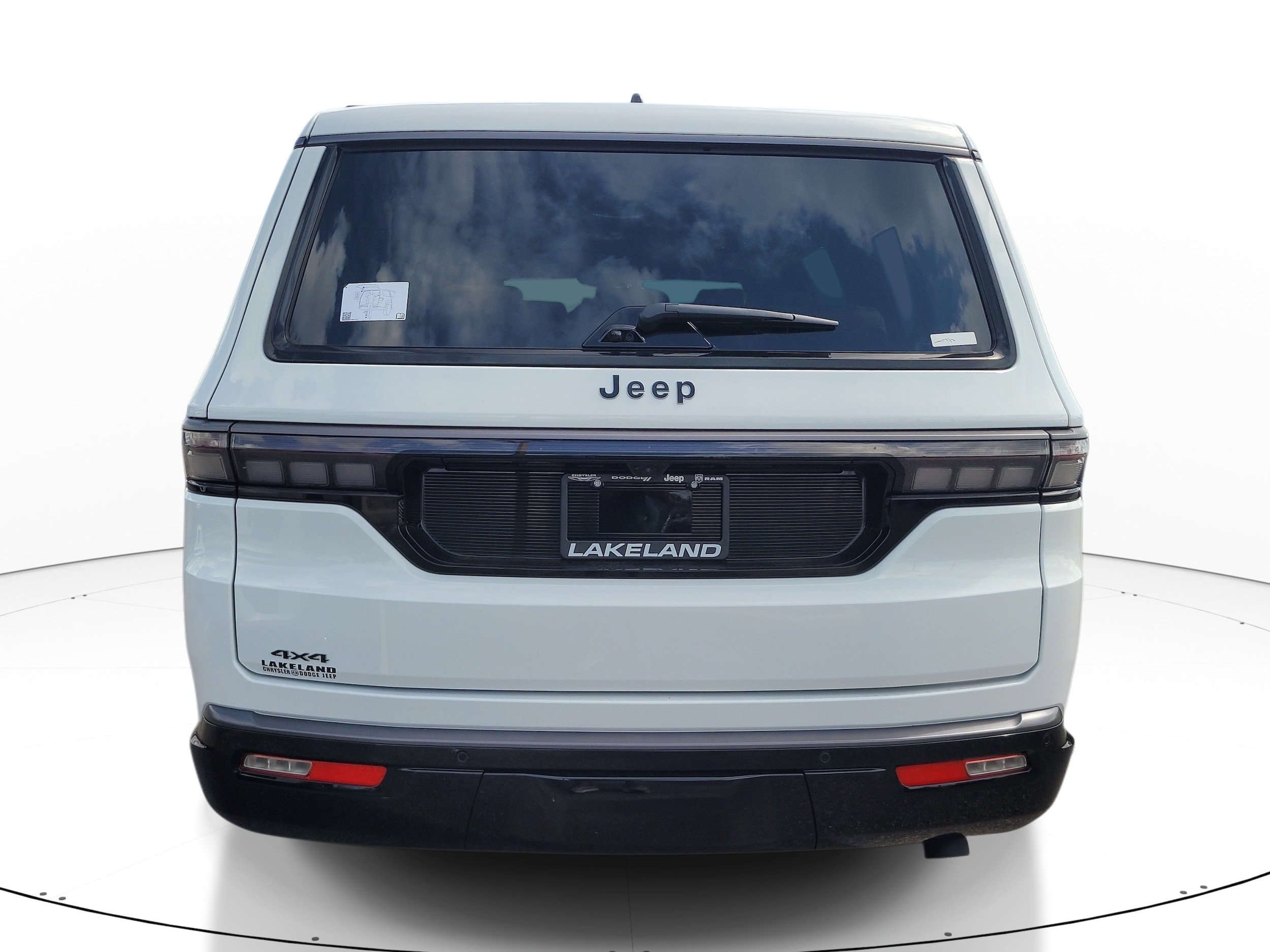 New 2026 Jeep Grand Wagoneer Summit AWD/4WD image 6