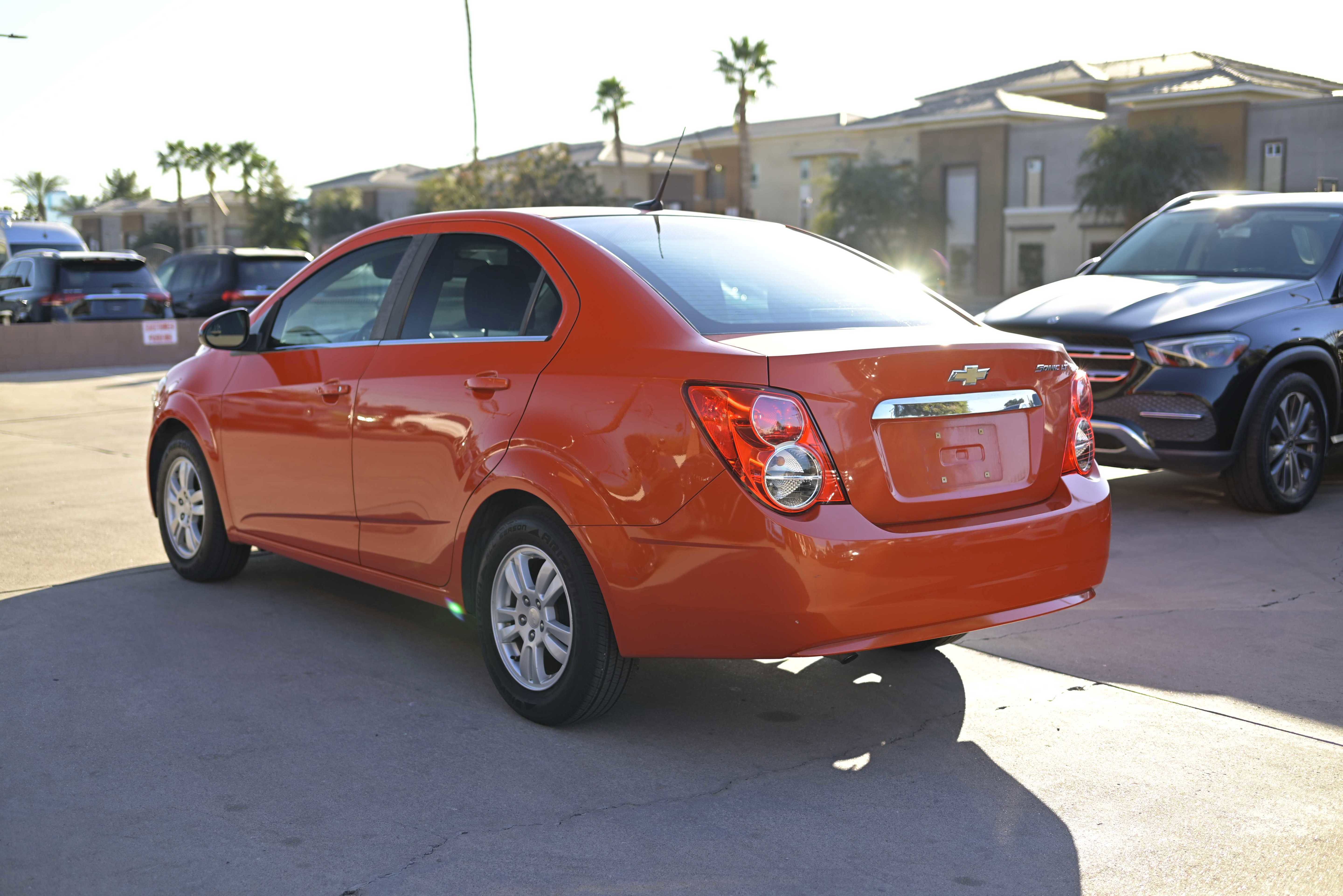 Used 2013 Chevrolet Sonic LT image 5