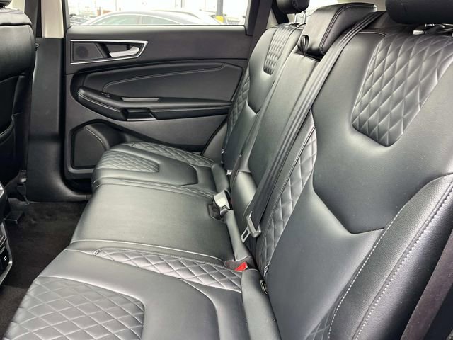 Certified 2024 Ford Edge Titanium AWD/4WD image 21