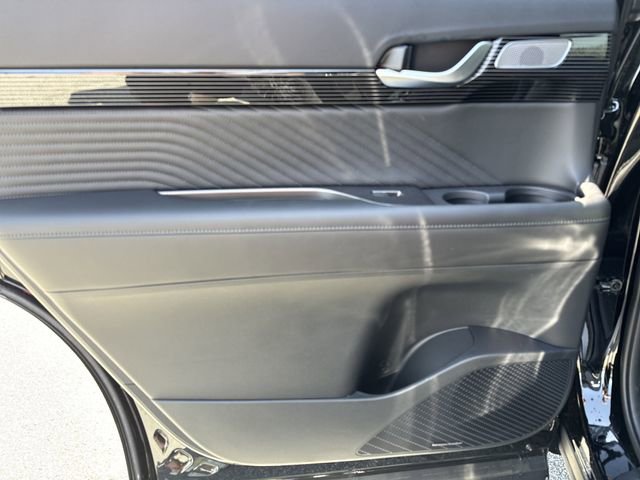 New 2025 Hyundai Palisade Calligraphy image 13