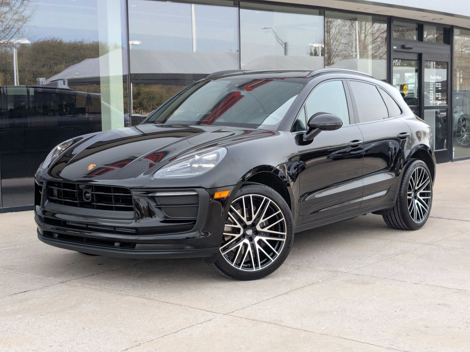 Certified 2025 Porsche Macan