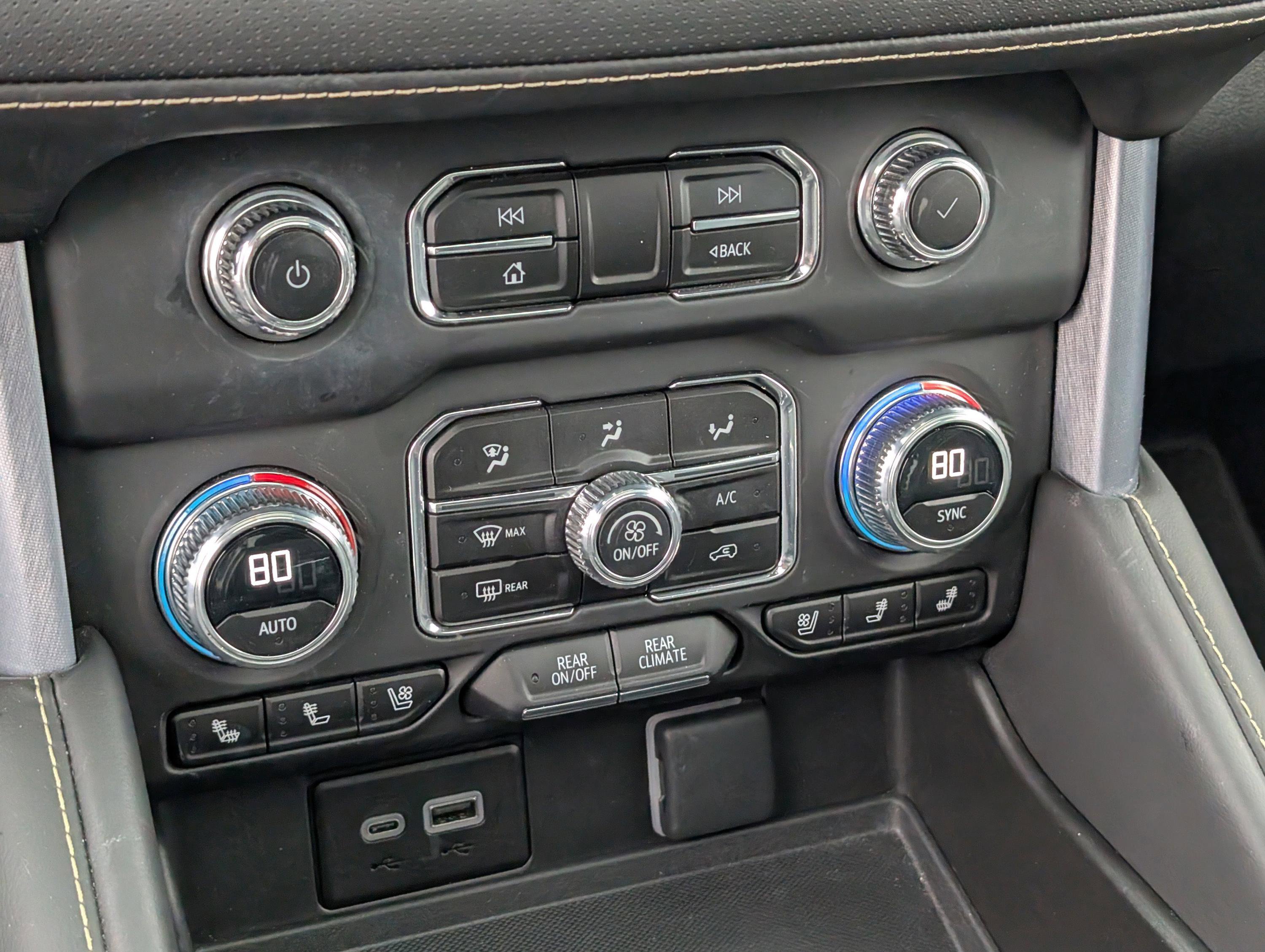 Certified 2023 GMC Yukon SLT w/ SLT Luxury Package image 29