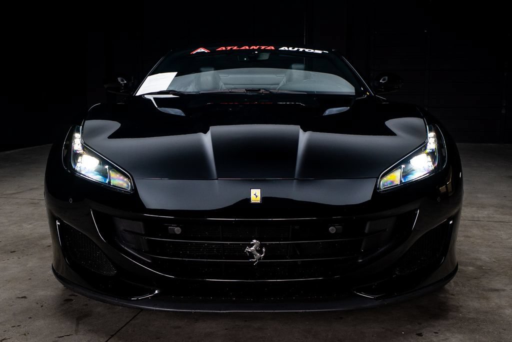 Used 2019 Ferrari Portofino RWD image 3