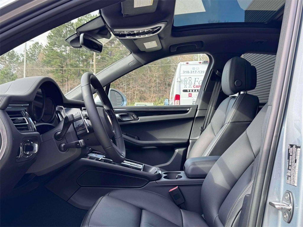New 2026 Porsche Macan S AWD/4WD image 17