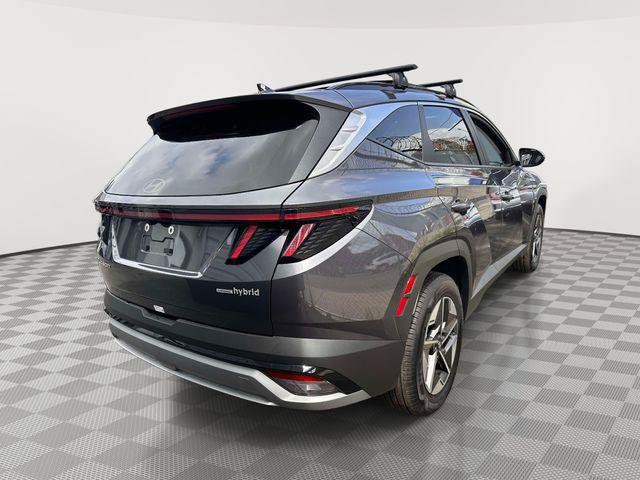 Certified 2025 Hyundai Tucson SEL AWD/4WD image 2
