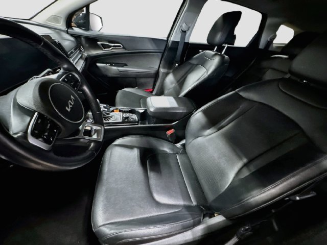 Certified 2024 Kia Sportage EX AWD/4WD image 22