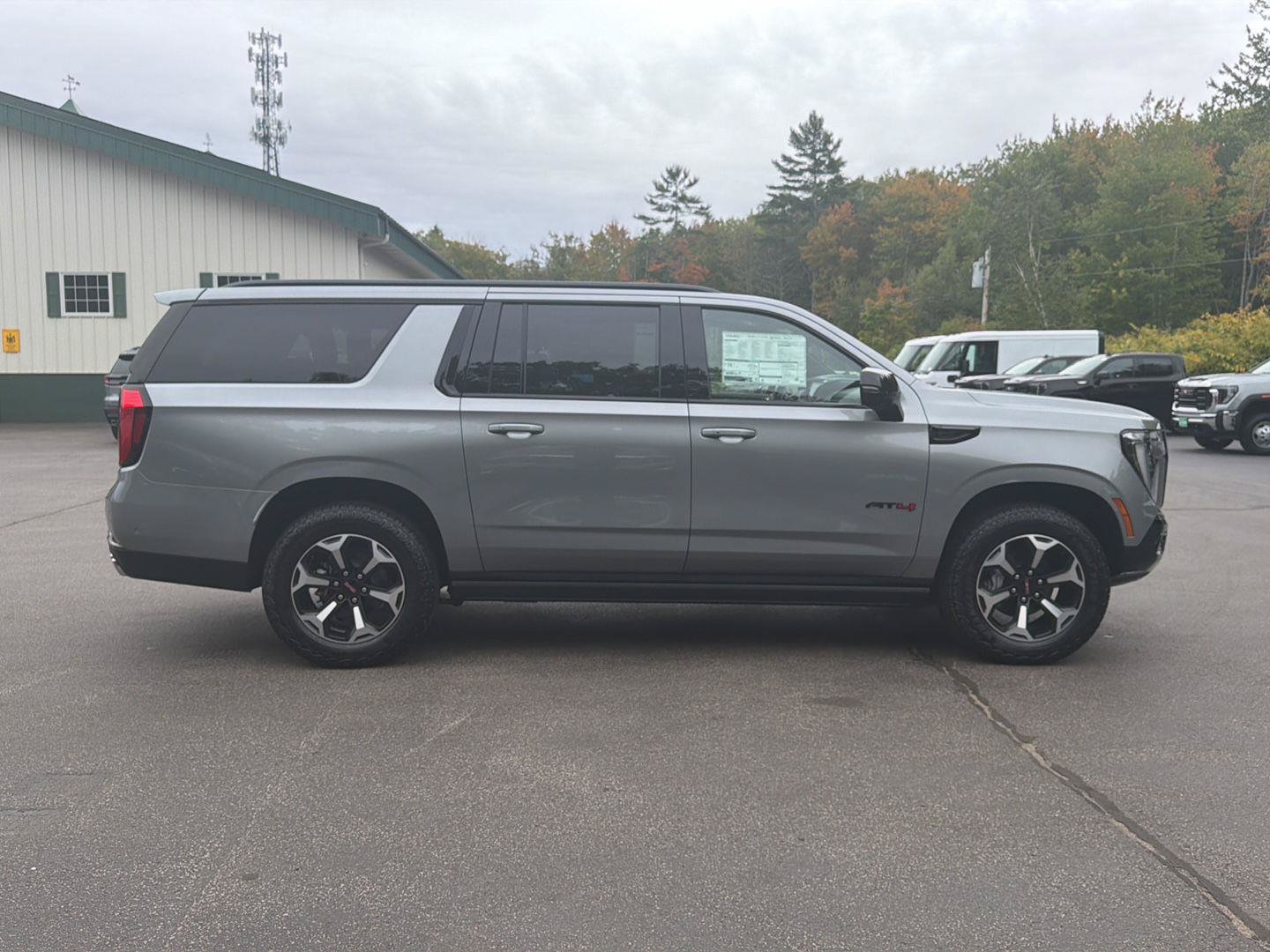 New 2027 GMC Yukon XL AT4 Ultimate AWD/4WD image 6
