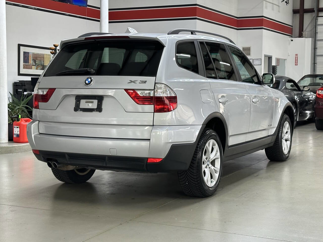 Used 2009 BMW X3 xDrive30i image 2