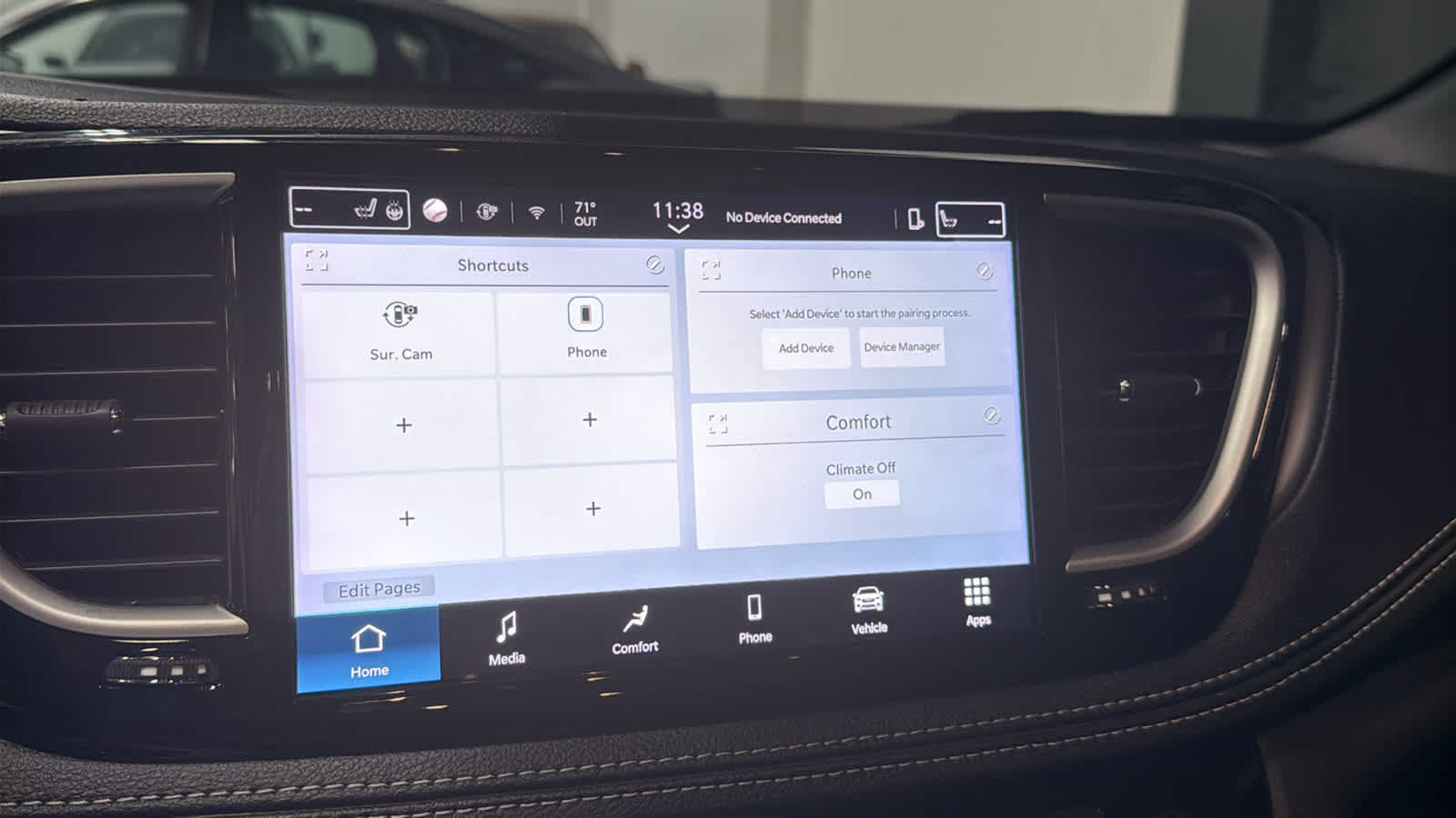 Used 2025 Chrysler Pacifica Select FWD image 15