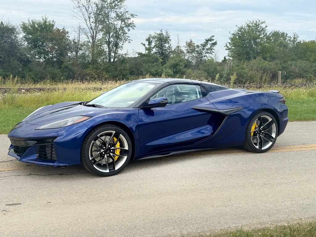 New 2027 Chevrolet Corvette Z06 RWD image 5