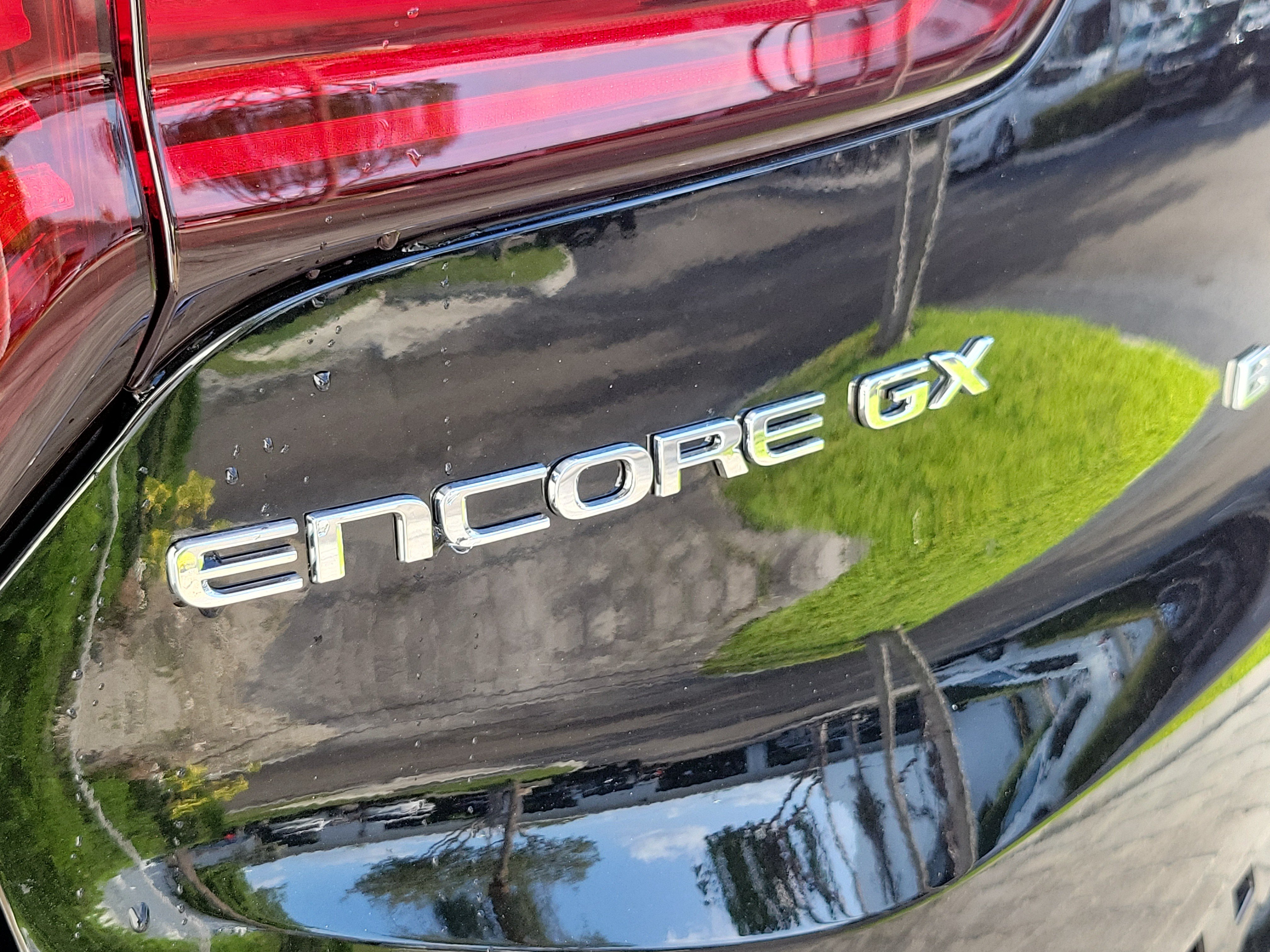 New 2026 Buick Encore GX Sport Touring w/ Advanced Technology Package FWD image 7