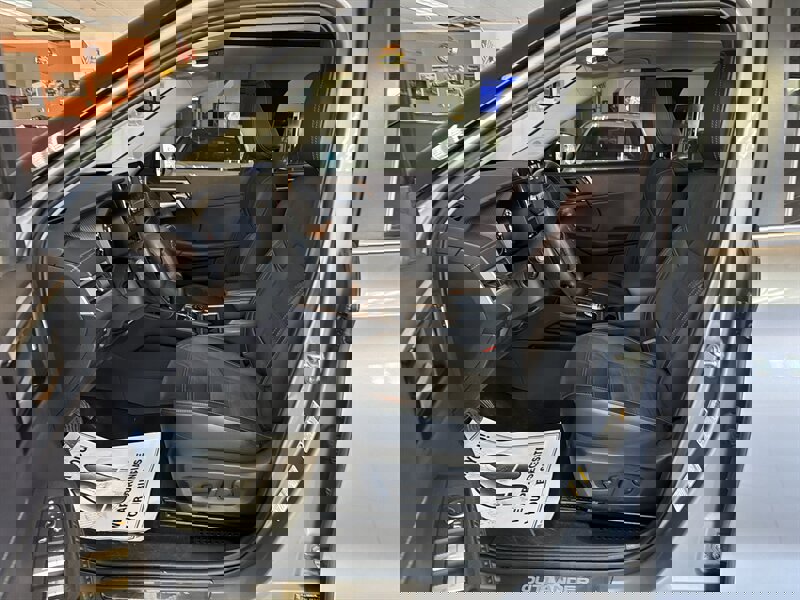 Used 2024 Mitsubishi Outlander SE Black Edition image 9