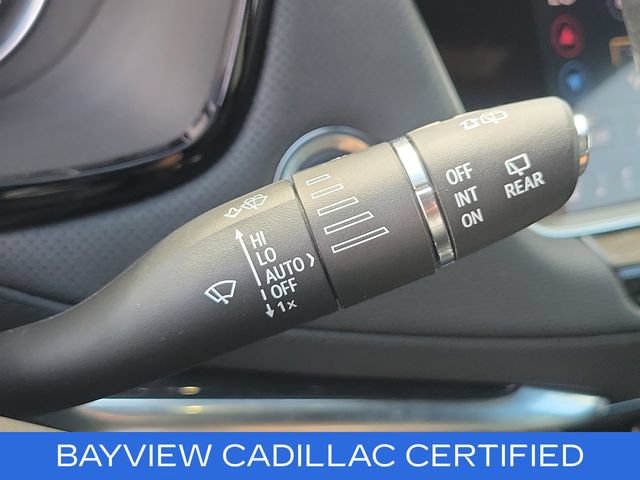 Certified 2024 Cadillac XT5 Premium Luxury FWD image 39