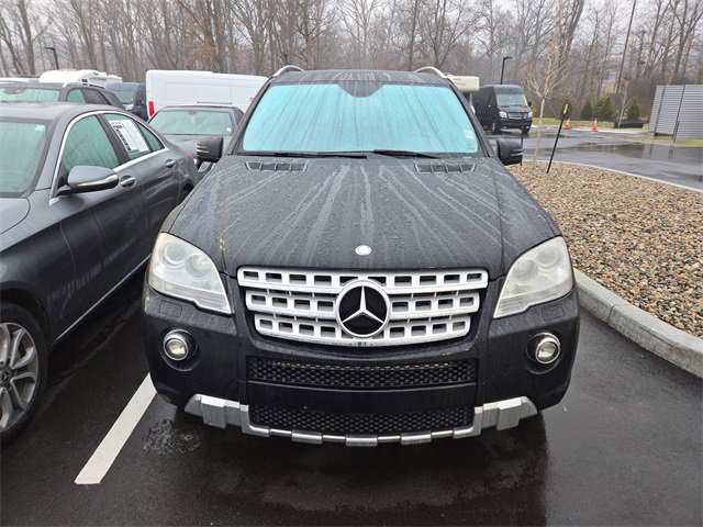 Used 2011 Mercedes-Benz ML 550 4MATIC image 2