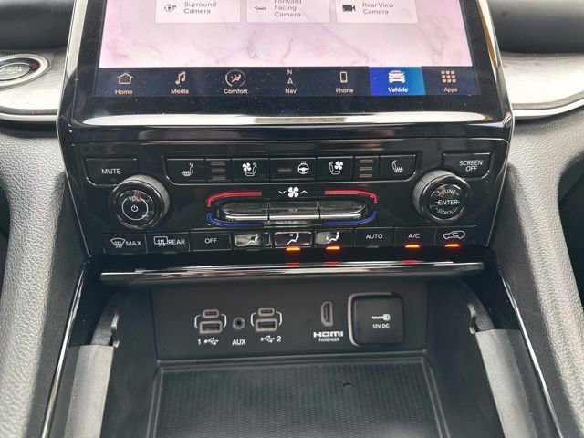 Used 2022 Jeep Grand Cherokee Limited 4xe w/ Luxury Tech Group II image 35