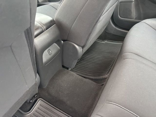 Used 2022 Nissan Sentra SV image 29