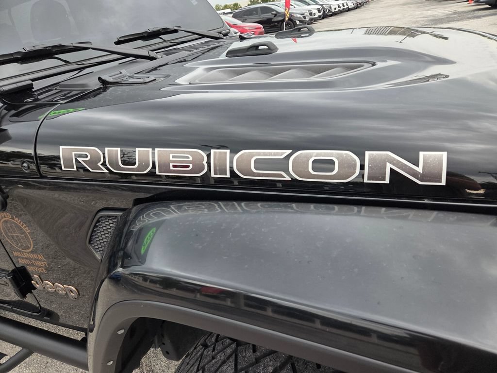 Used 2022 Jeep Wrangler Rubicon AWD/4WD image 4