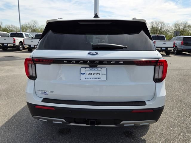 New 2026 Ford Explorer Active RWD image 9