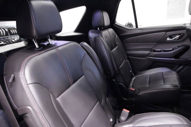 Used 2023 Chevrolet Traverse RS image 19
