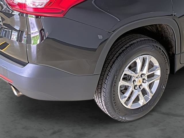 Used 2020 Chevrolet Traverse LS w/ LPO, Floor Liner Package AWD/4WD image 13