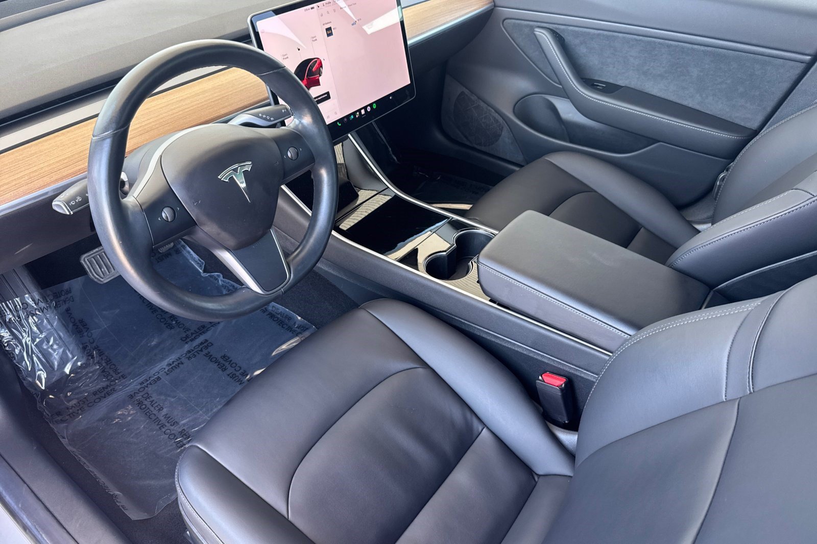 Used 2018 Tesla Model 3 Long Range RWD image 4