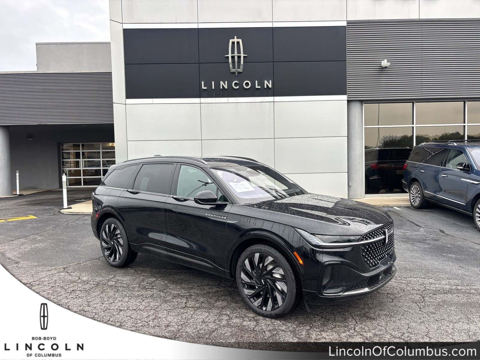 New 2025 Lincoln Nautilus Reserve w/ Jet Appearance Package