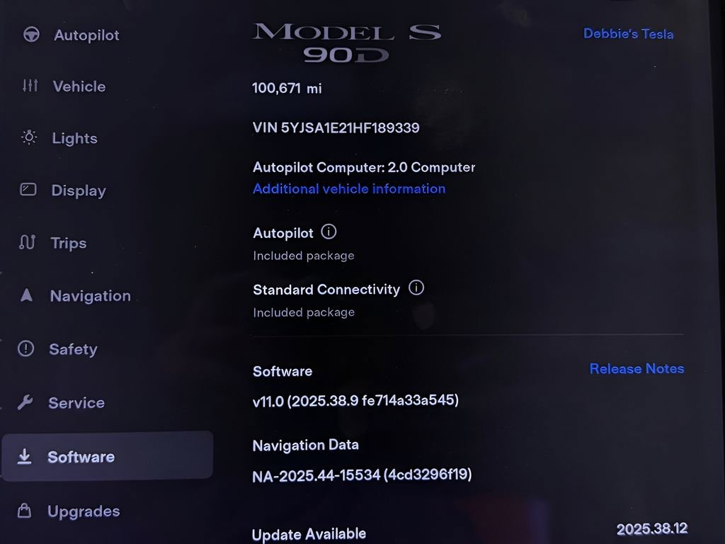 Used 2017 Tesla Model S 90D image 22