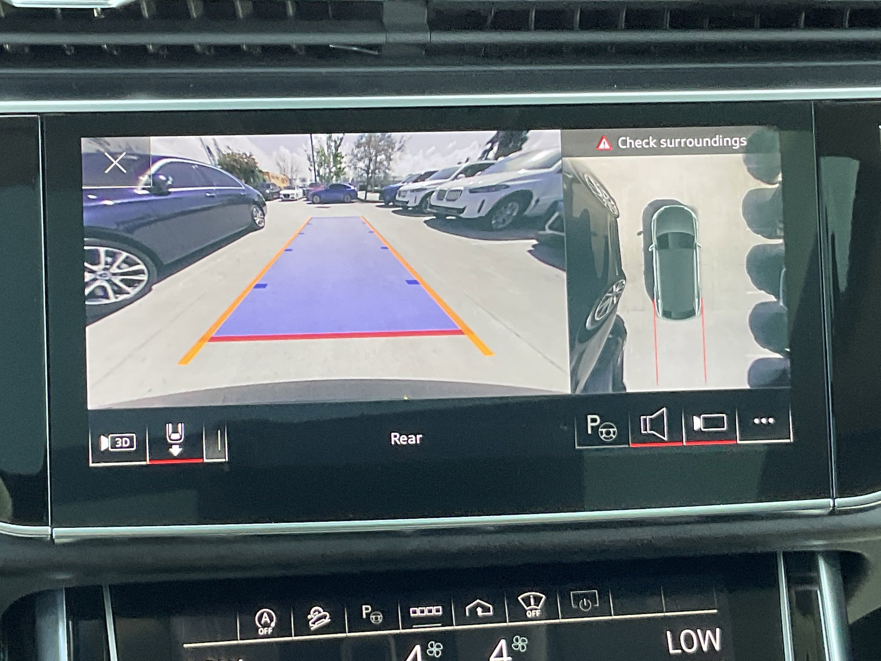 Used 2023 Audi Q8 Prestige image 16