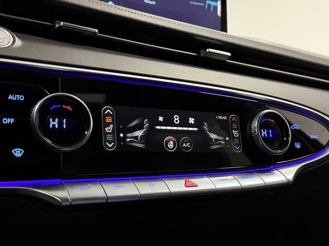 Used 2024 Genesis GV70 3.5T Sport w/ Sport Prestige Package image 19