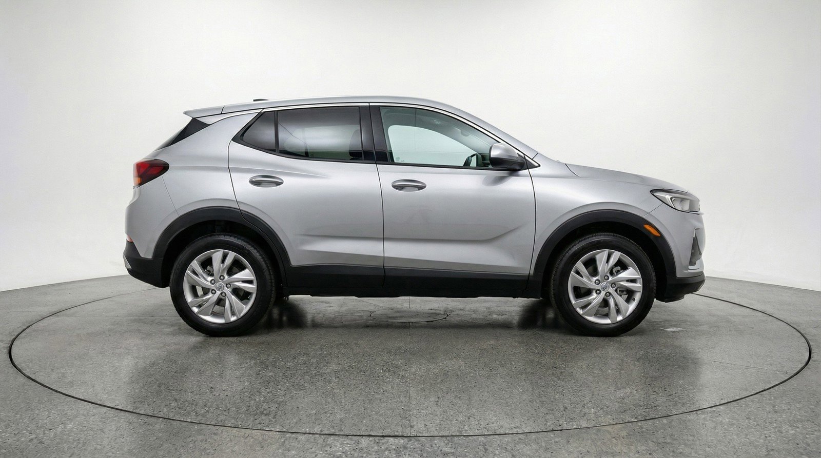 Used 2025 Buick Encore GX Preferred AWD/4WD image 11