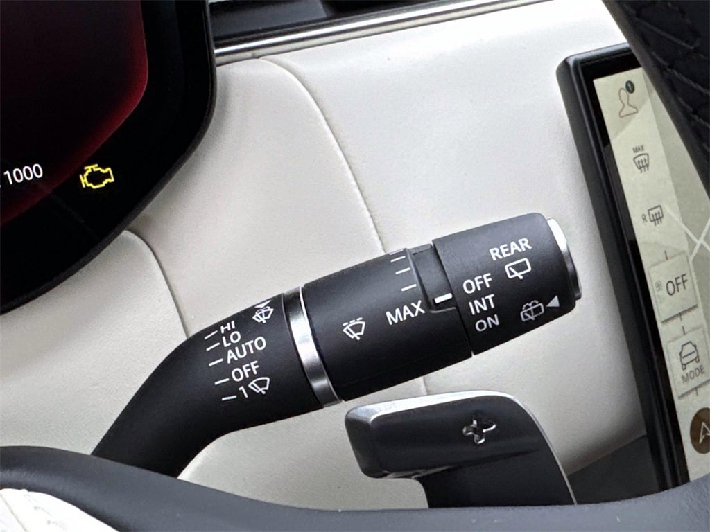 New 2026 Land Rover Range Rover Long Wheelbase SE image 29