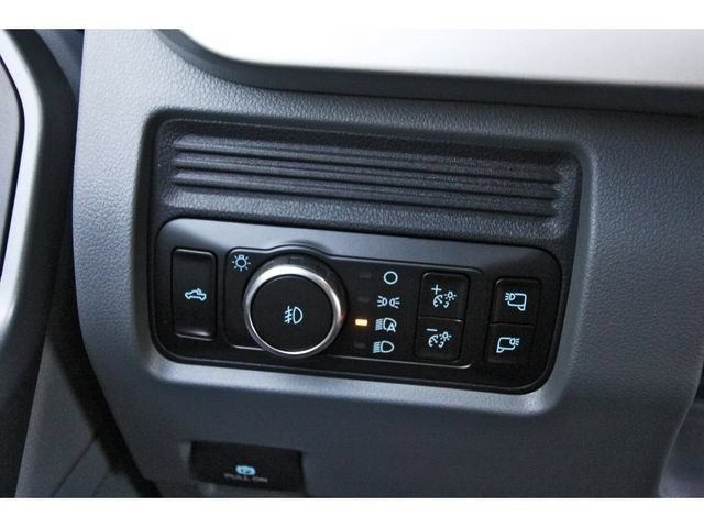 New 2026 Ford F250 XLT w/ FX4 Off-Road Package AWD/4WD image 14