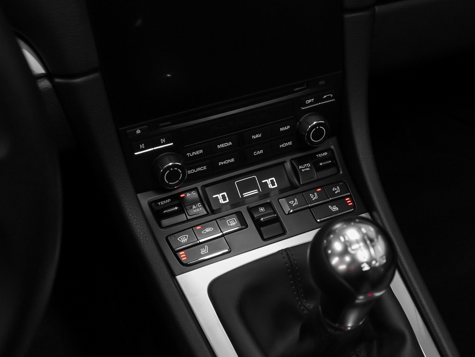 Used 2021 Porsche 718 Boxster image 39