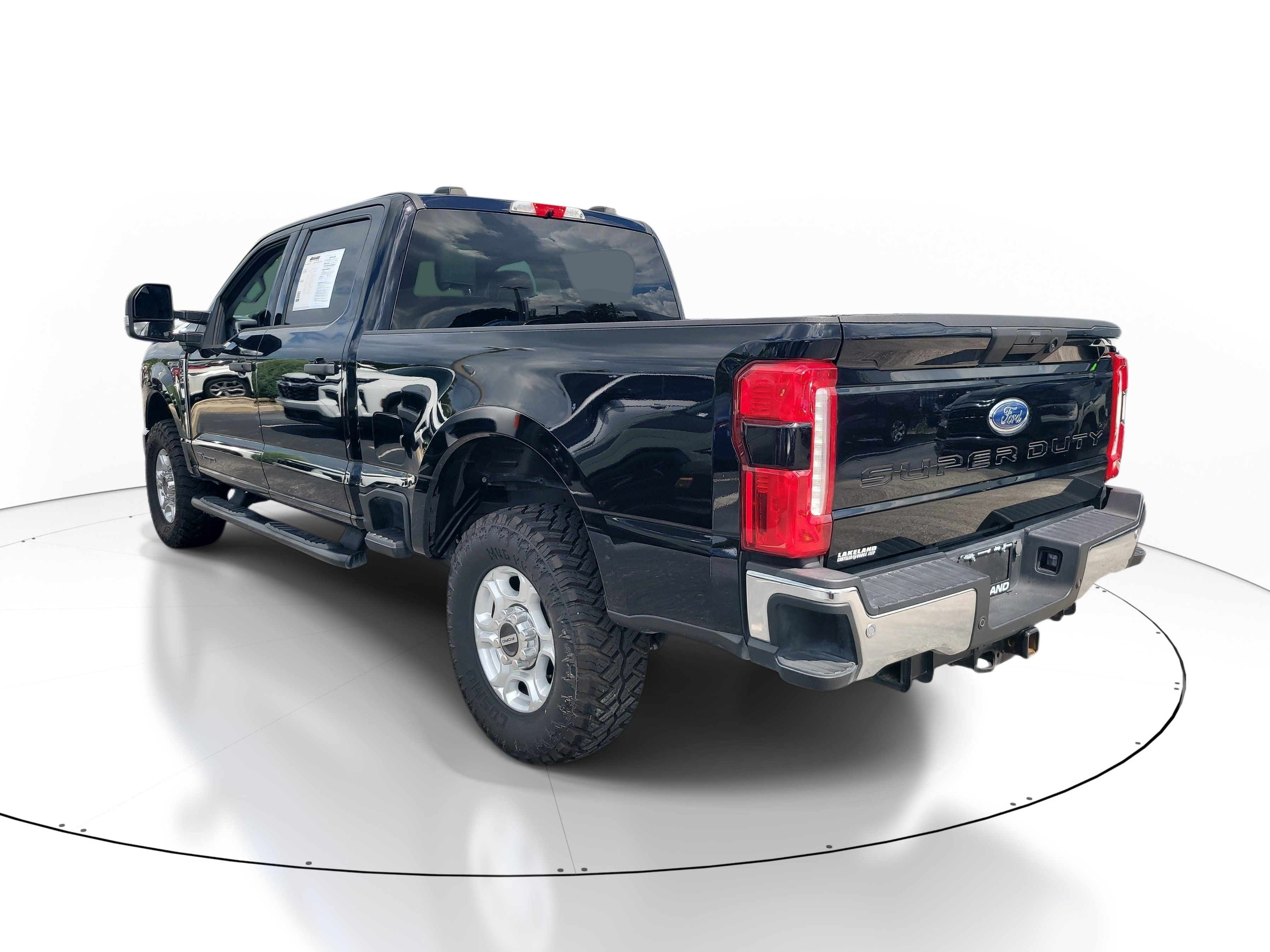 Used 2025 Ford F250 XLT w/ 360-Degree Camera Package AWD/4WD image 6