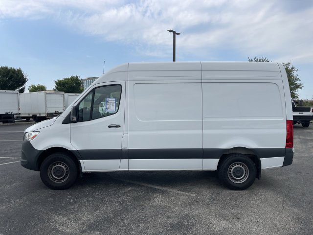Used 2024 Mercedes-Benz Sprinter 2500 w/ Acoustic Package image 2
