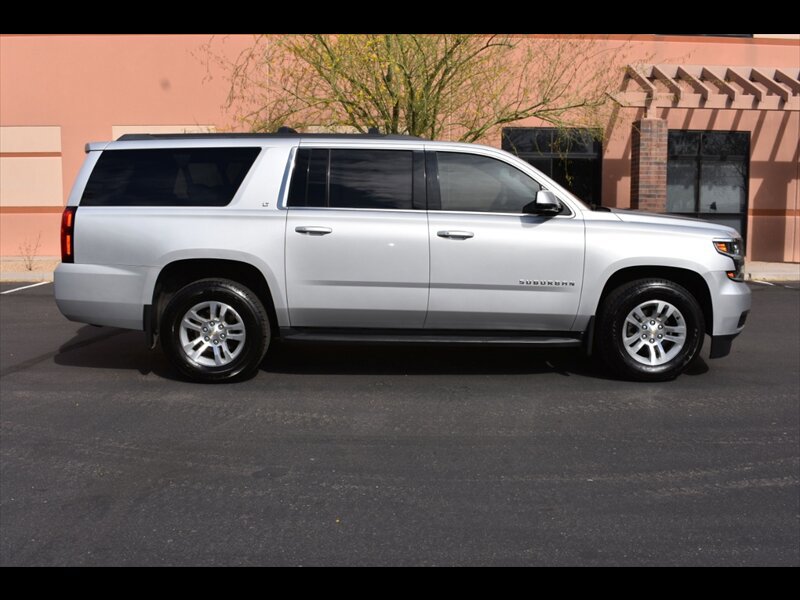 Used 2016 Chevrolet Suburban LT w/ Luxury Package RWD image 1