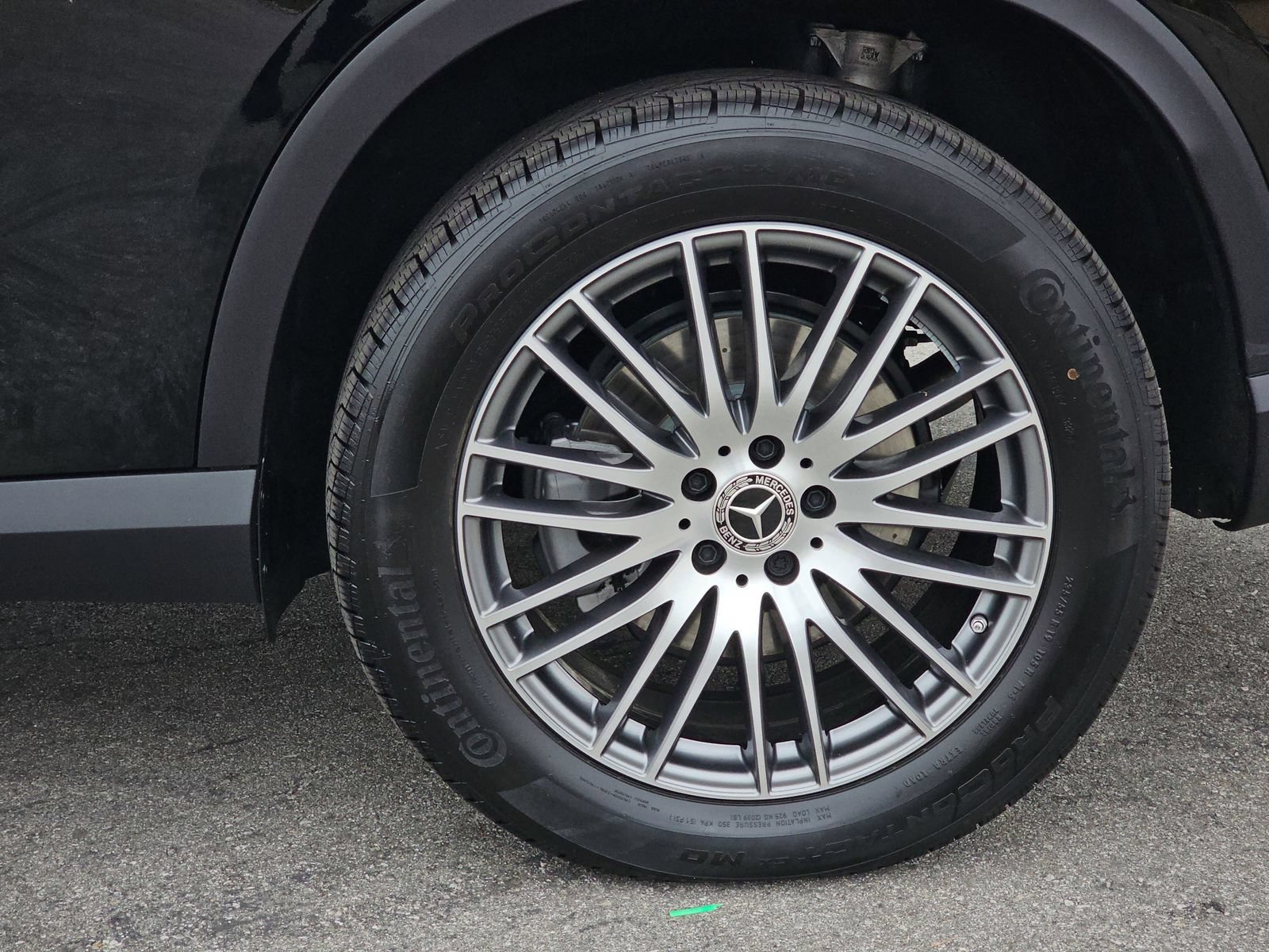 Used 2026 Mercedes-Benz GLC 300 image 32
