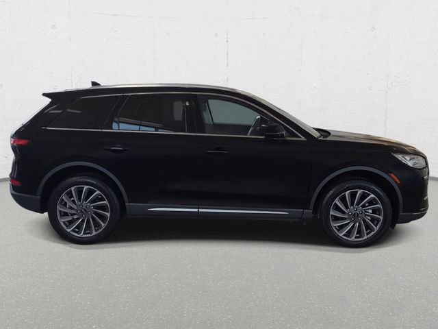 Used 2023 Lincoln Corsair Reserve w/ Equipment Group 201A image 4