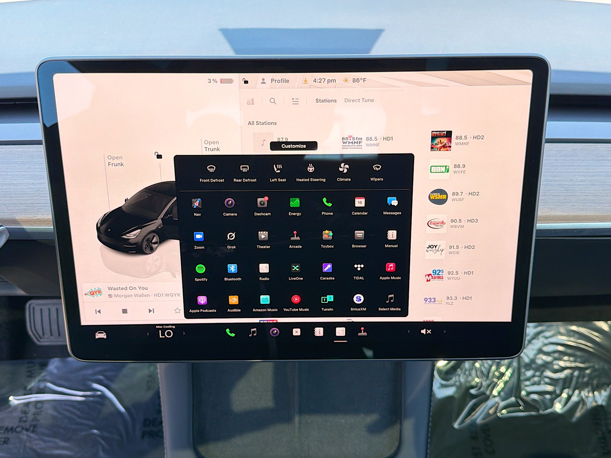 Used 2023 Tesla Model 3 Standard Range image 29