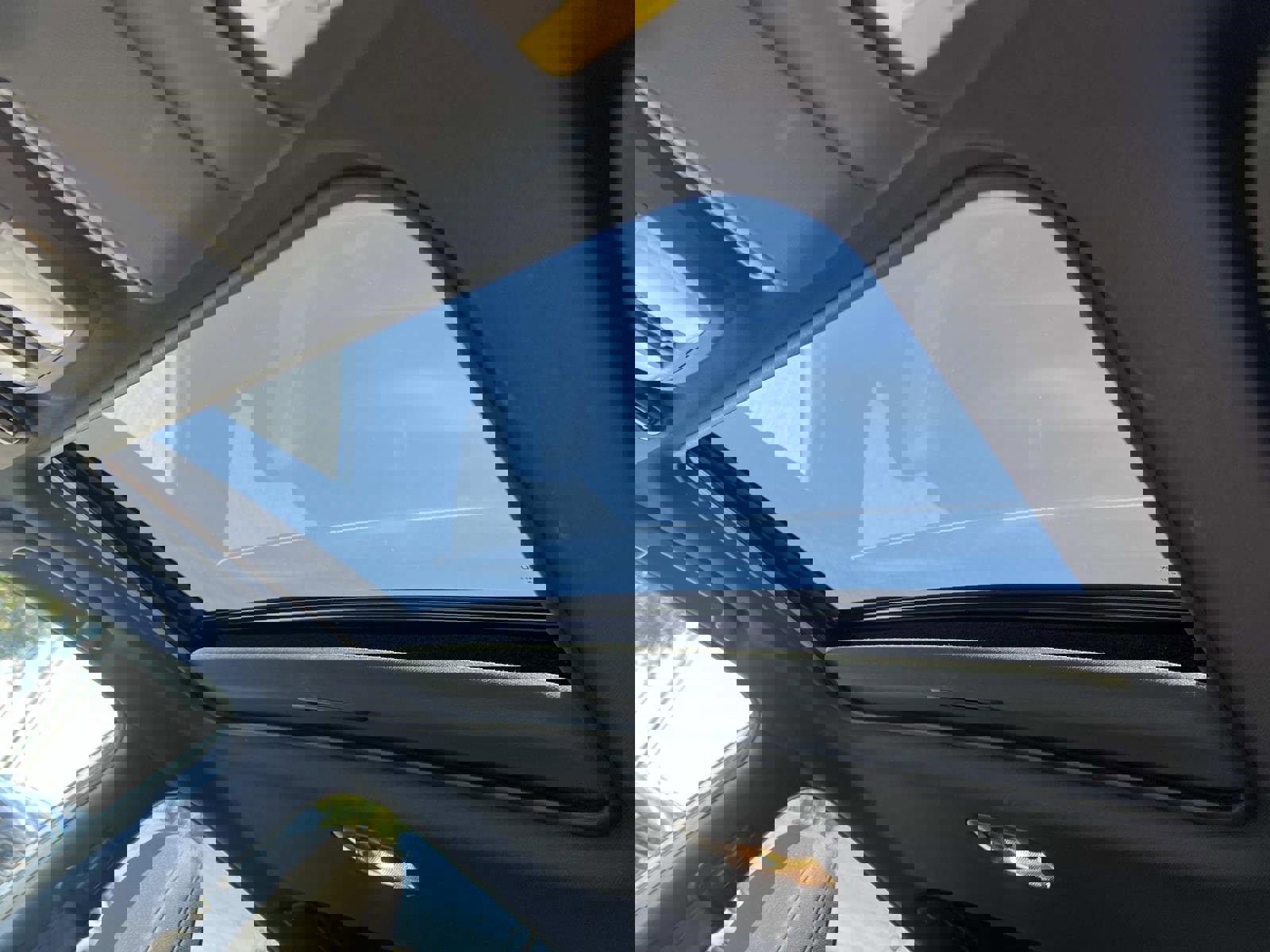 Certified 2025 Subaru Crosstrek 2.5i Sport w/ Crosstrek Mirror Package image 32