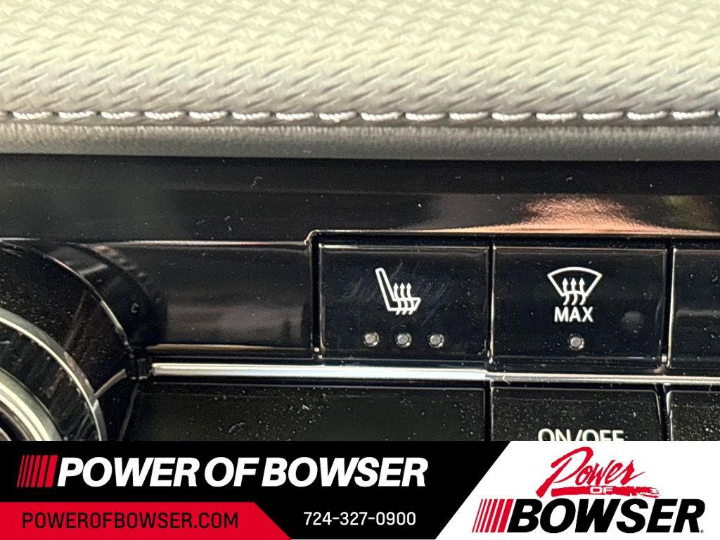 New 2026 Chevrolet Equinox LT w/ Safety and Technology Package image 8