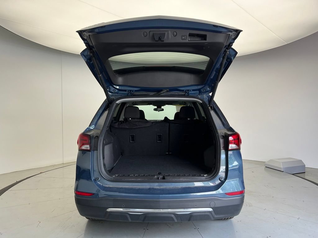Used 2024 Chevrolet Equinox LT FWD image 5