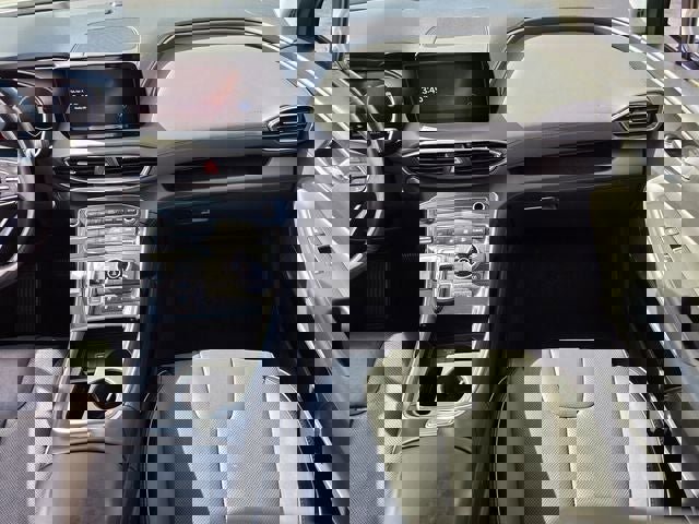 Used 2023 Hyundai Santa Fe Limited image 18