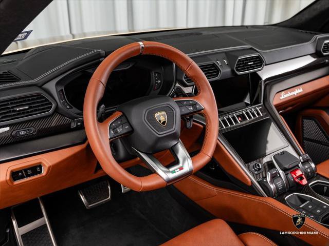 Used 2024 Lamborghini Urus S AWD/4WD image 24