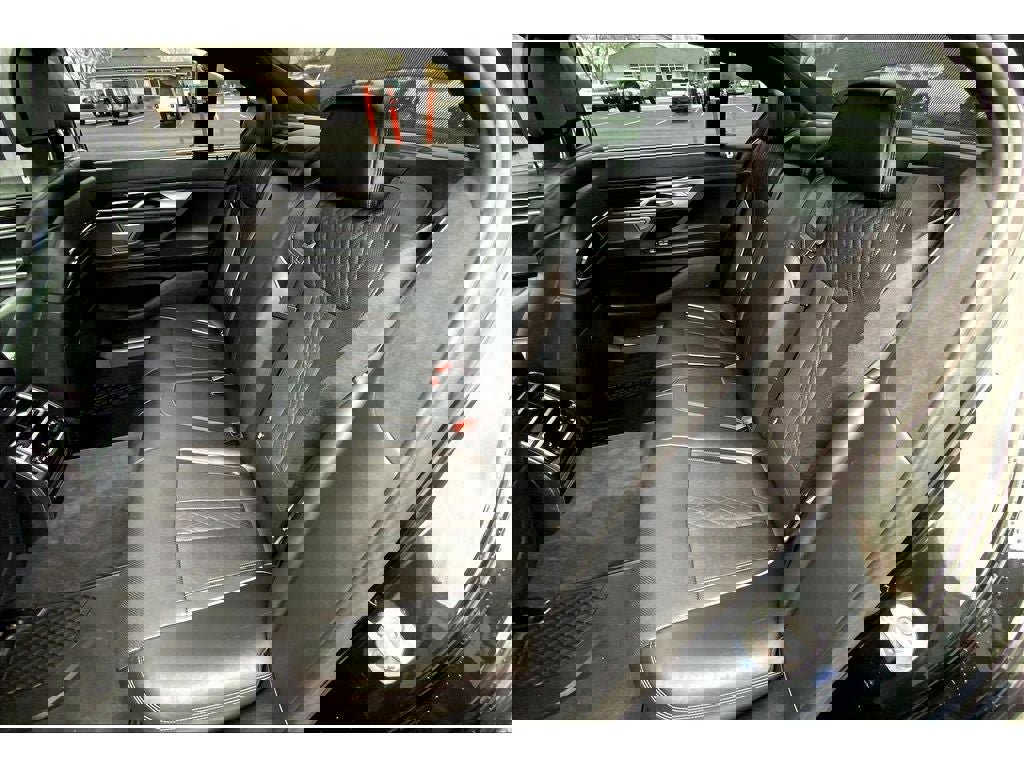 Used 2016 BMW 750i xDrive image 28