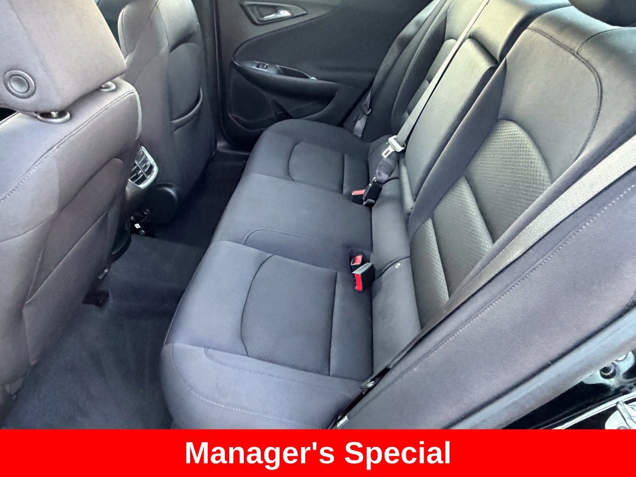 Used 2025 Chevrolet Malibu LT FWD image 29