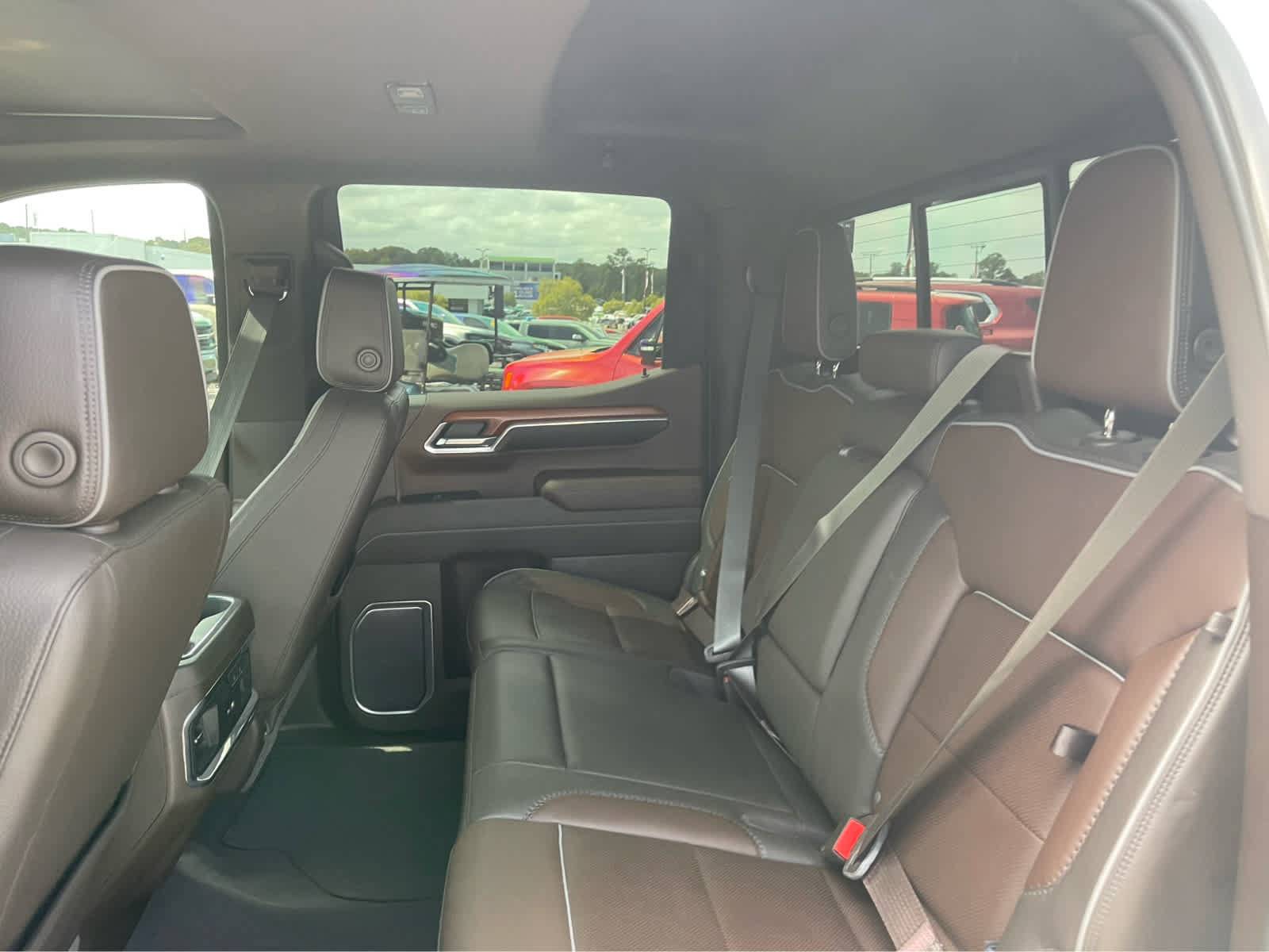 Used 2023 GMC Sierra 1500 Denali w/ Denali Reserve Package AWD/4WD image 18
