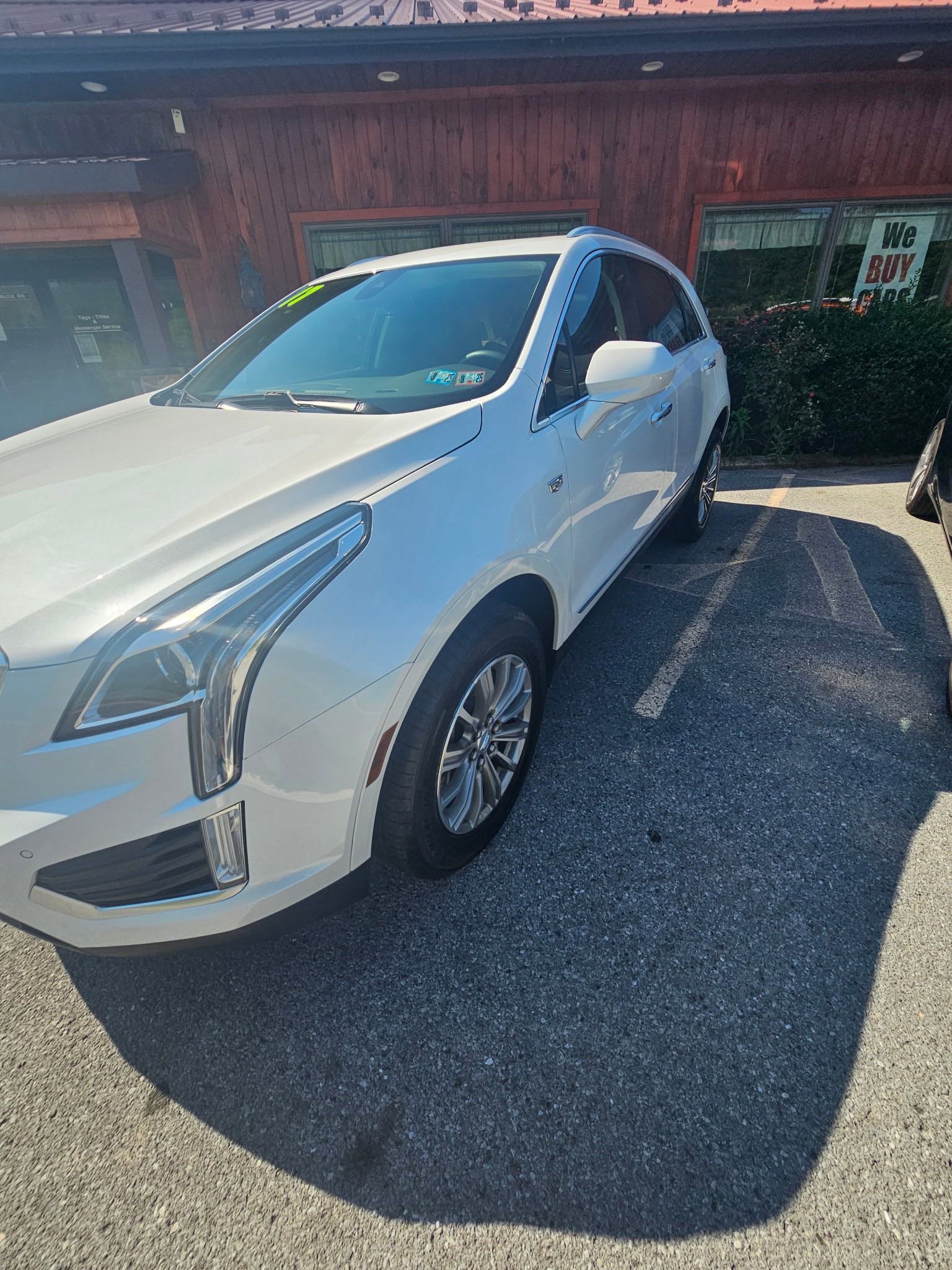 Used 2017 Cadillac XT5 Luxury w/ Driver Awareness Package